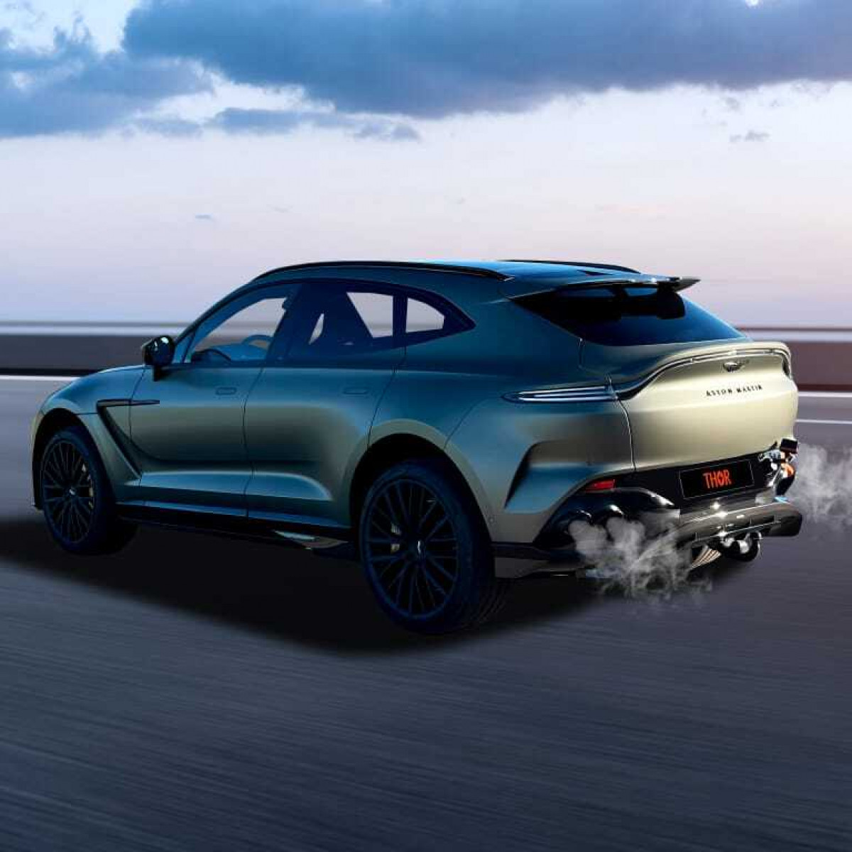 Aston Martin DBX 707 - photo 3
