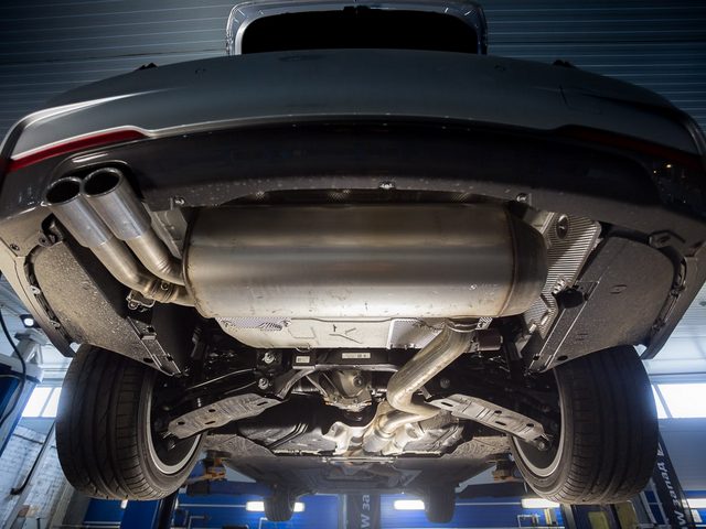 BMW 330i F30 résonne comme une M3 - photo 10