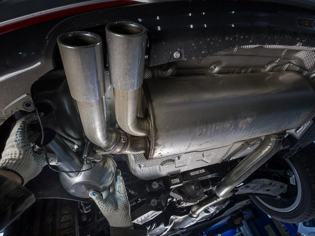 BMW 330i F30 résonne comme une M3 - photo 11