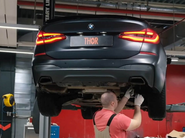 Thor sur une BMW Serie 6 GT (G32) : installation Level 2 + Echo pour améliorer le son - photo 9
